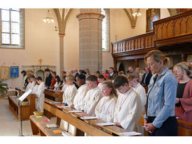 Dankgottesdienst der Kommunionkinder (© Karl-Franz Thiede)